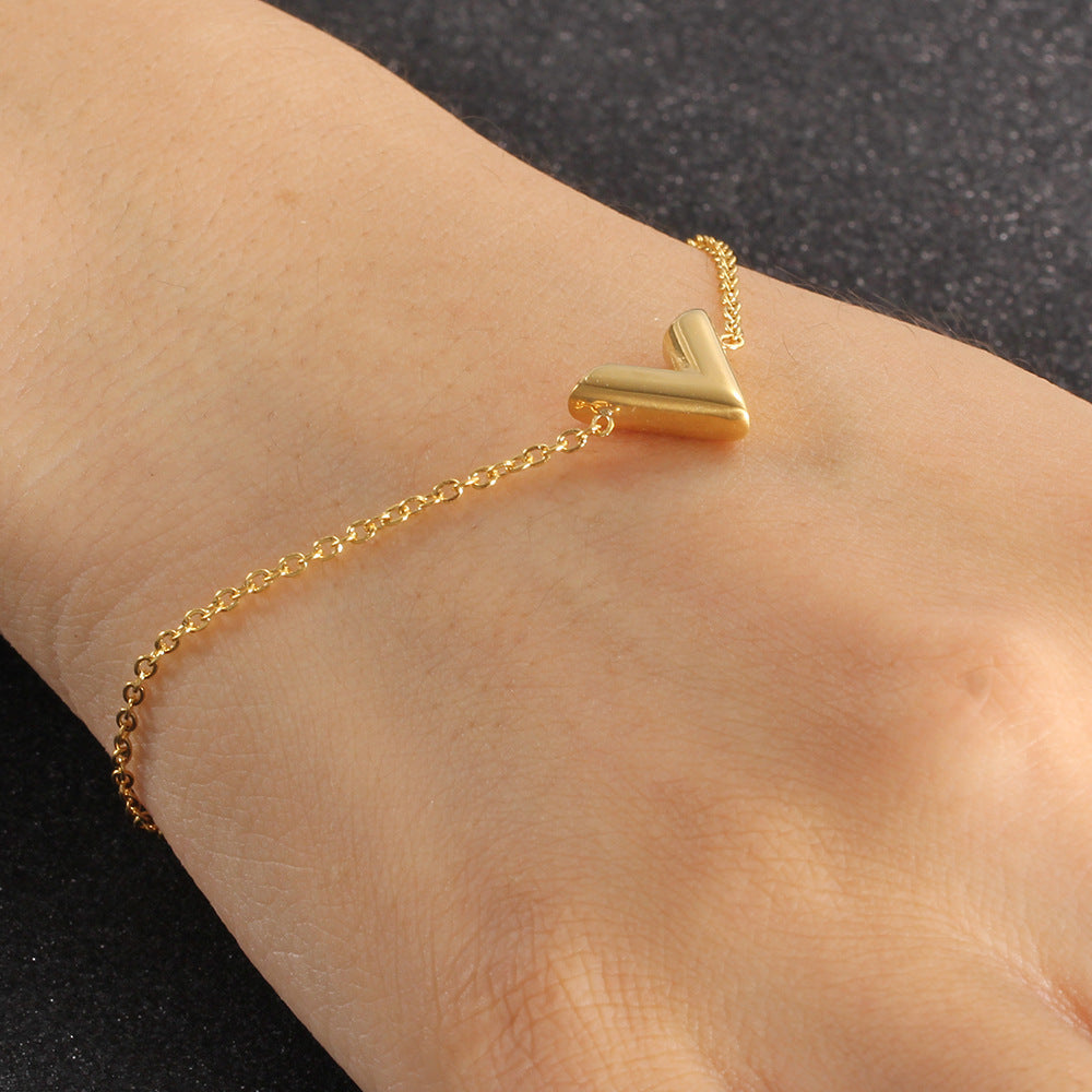 Damen Armband mit V-förmigem Anhänger und verstellbarem Verschluss Shop Nory