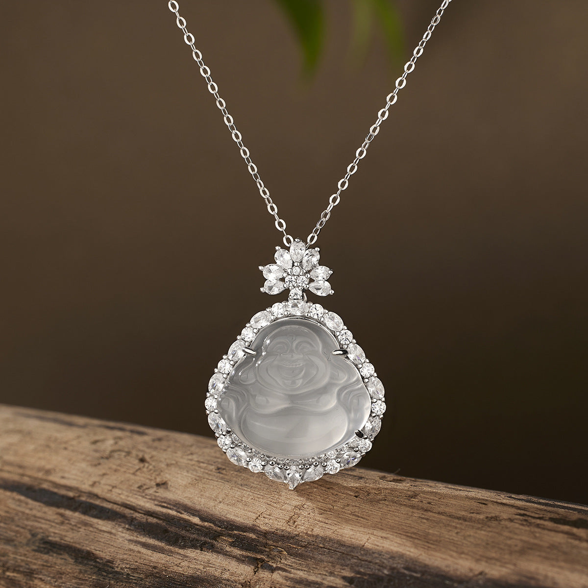 Damen Anhänger mit spirituellem Buddha-Motiv von Shop Nory