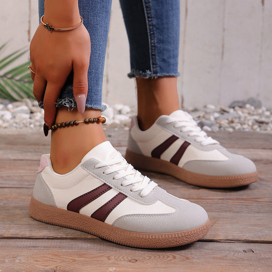 Damen Sneakers im sportlich-eleganten Design mit rutschfester Sohle