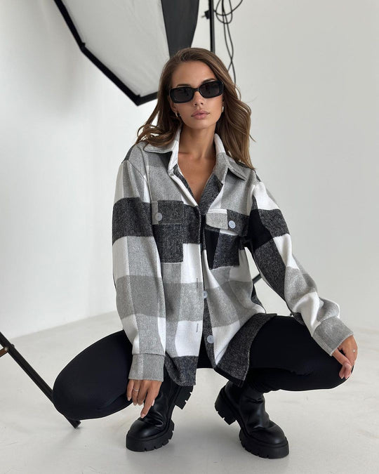 Damen Karierter Overshirt im Shacket-Stil mit Saumtaschen und Knopfverschluss Shop Nory