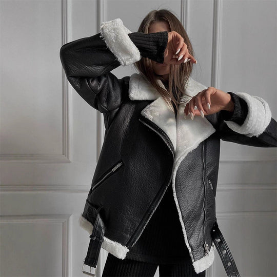 Damen Oversized Bikerjacke mit Teddyfell-Futter und verstellbaren Gürteln Shop Nory