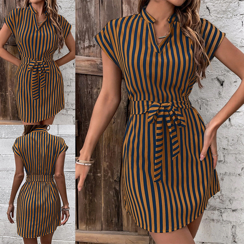 Damen Kurzarm Hemdkleid mit schmalem Taillengürtel