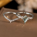 Damen Verführerischer Ring mit funkelnden Kristallen und einzigartigem Steindesign Shop Nory