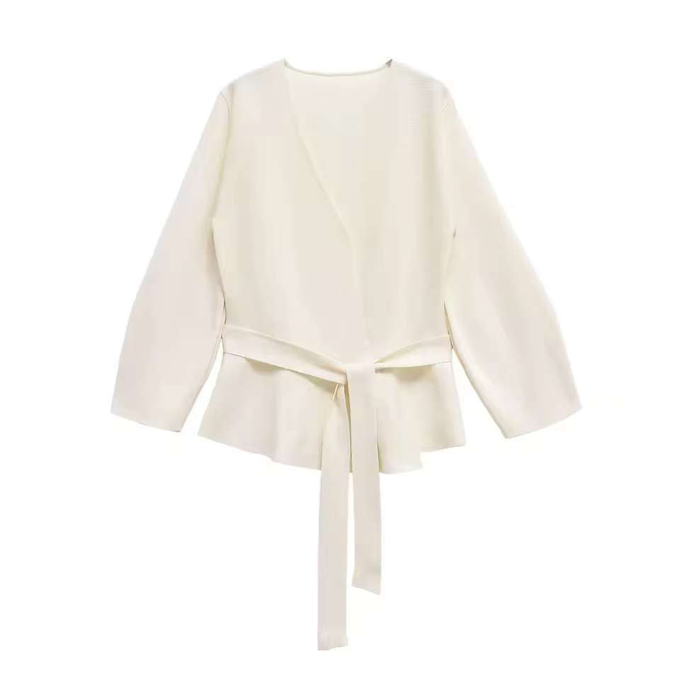 Damen Taillierte Bluse mit Wickelgürtel und Schößchen Shop Nory
