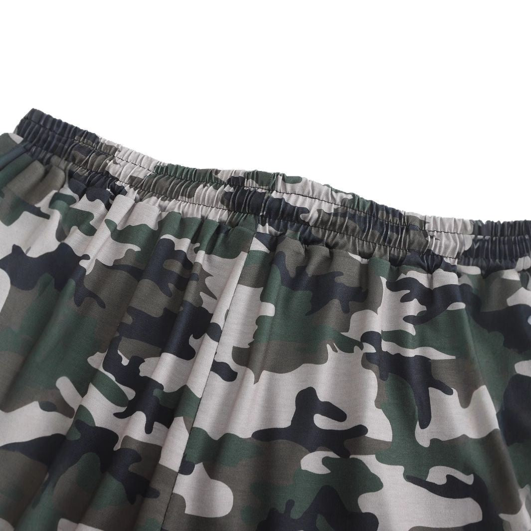 Herren Camouflage Sportanzug mit modernem Design und praktischen Taschen Shopnory