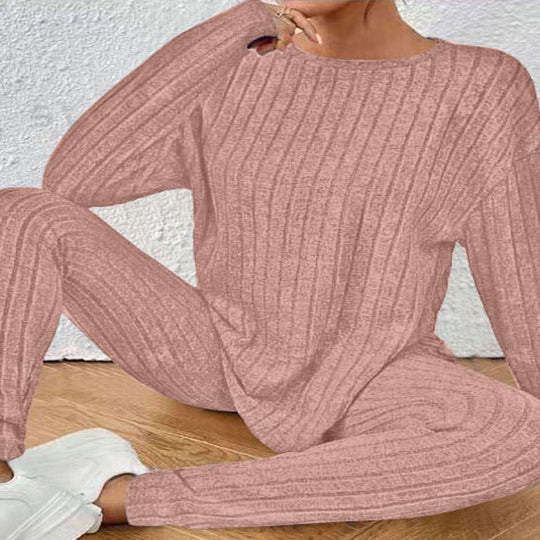 Damen Geripptes Relax‑Zweiteiler aus Feinstrick mit Rundhalsausschnitt und Slim‑Jogger Shop Nory