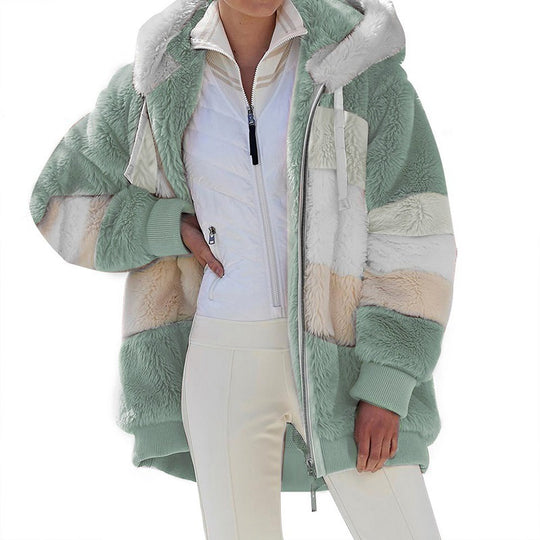 Damen nan kuschelige Oversize Kunstpelzjacke mit Kapuze, Blockstreifen und Rippbündchen Shop Nory