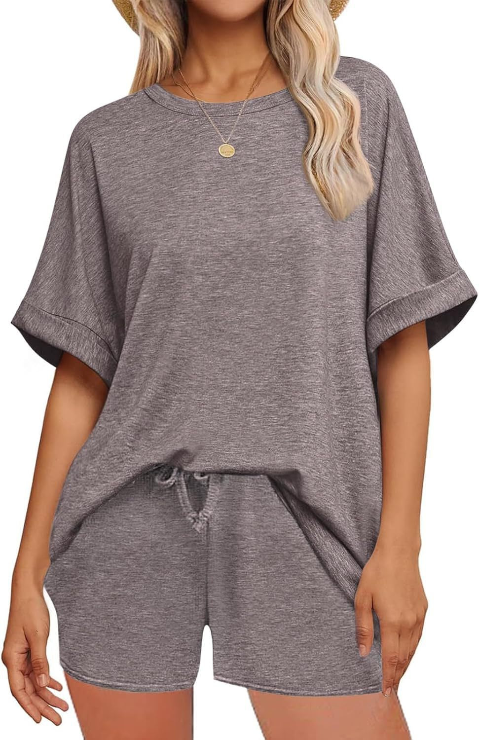 Damen lässiges Freizeit-Set mit oversize T-Shirt und Shorts