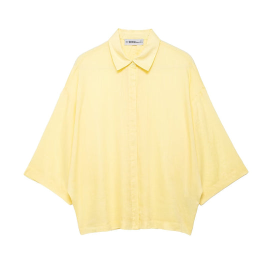 Damen Oversized-Bluse mit modernem Schnitt und praktischen Knopfdetails