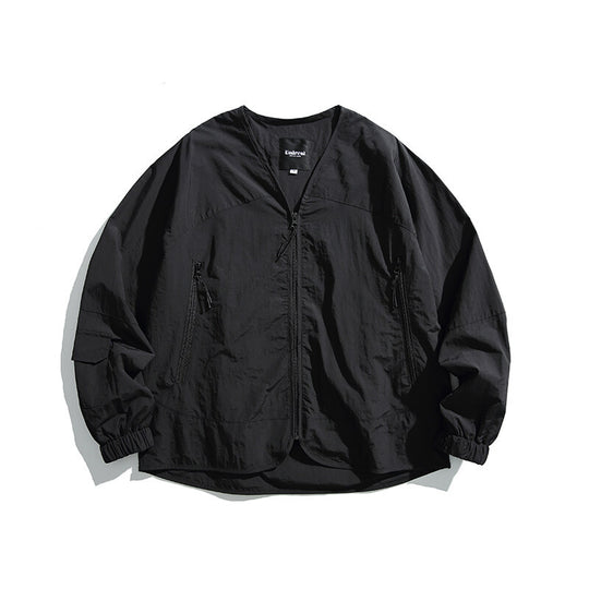 Unisex Leichte Oversize‑Überhemdjacke aus technischem Nylonmix mit V‑Ausschnitt und Reißverschlusstaschen Shop Nory