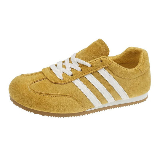 Damen Retro-Sneaker aus Velourslederoptik mit Dreistreifen-Detail und Gummisohle Shop Nory