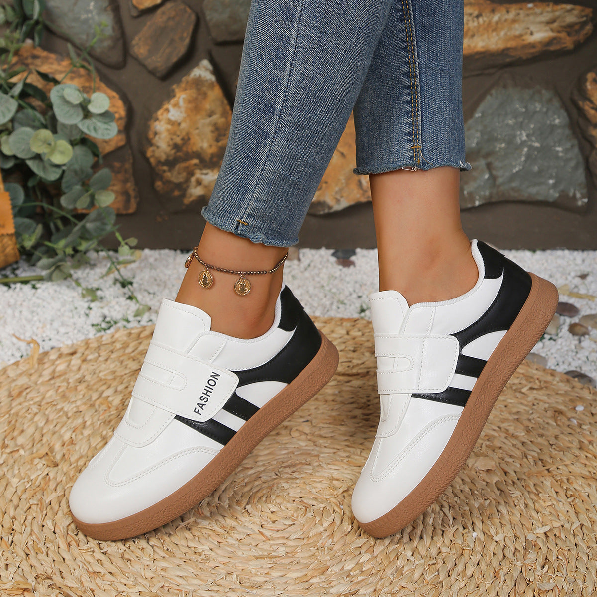Damen Sneakers mit praktischem Klettverschluss und modischem Design