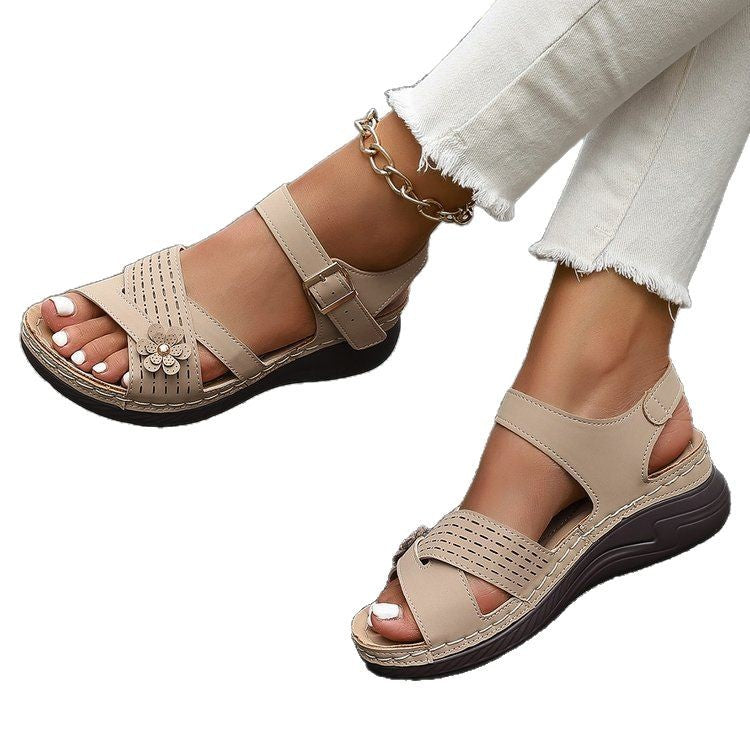 Damen Elegante Sandalen mit verstellbaren Riemen und ergonomischem Fußbett