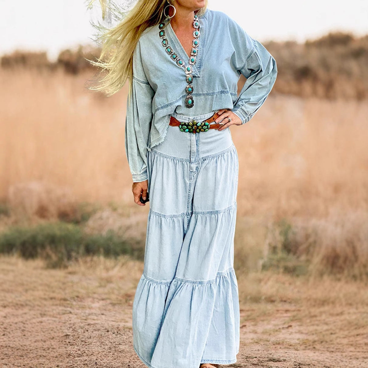 Damen Denim Maxikleid im Boho-Stil mit voluminösem Rock und Rüschen