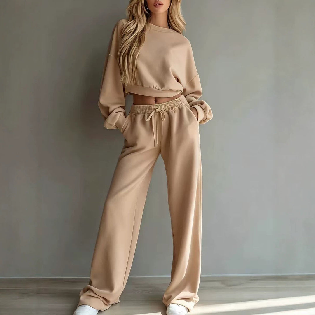 Damen Weiches Lounge-Set mit kurzem Sweatshirt und weiter Jogginghose Shop Nory