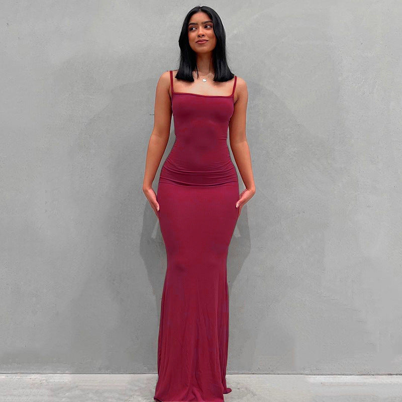 Damen Körperbetontes Maxi‑Jerseykleid mit taillierter Drapierung, langen Ärmeln und ausgestelltem Saum Shop Nory