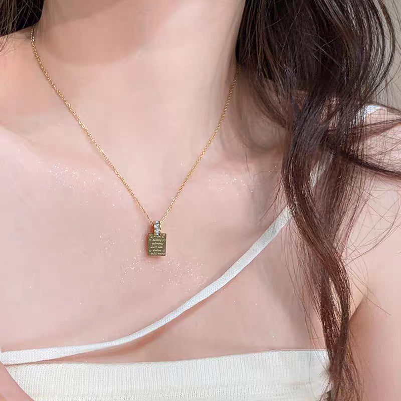 Frauen gravierte Nachrichten Anhänger Halskette Shop Nory