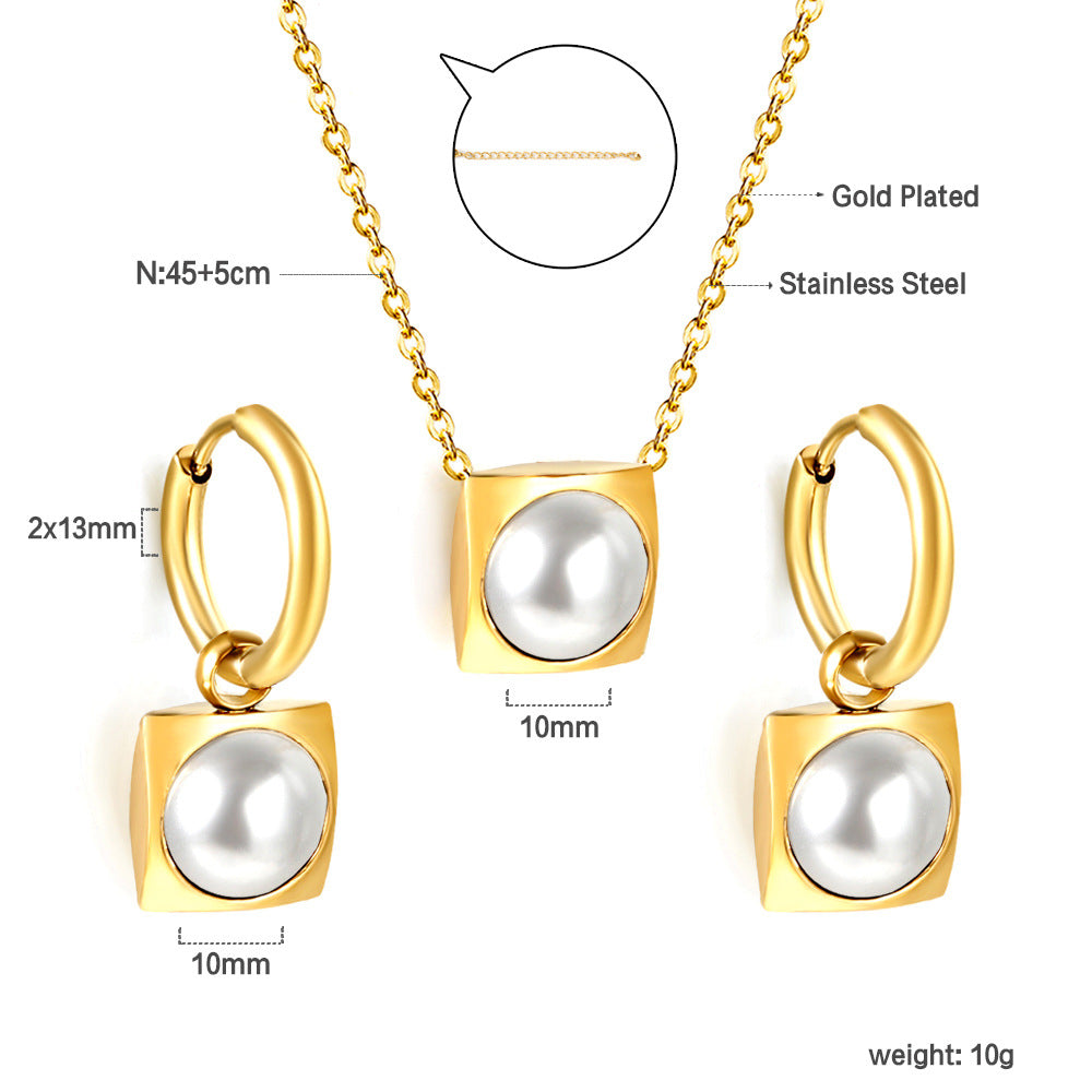 Damen Schmuckset mit Kruzifix-Anhänger und passenden Ohrringen Shop Nory