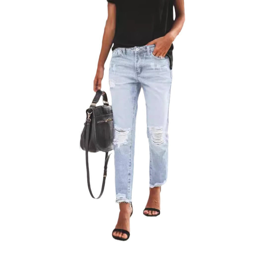 Damen Jeanshose mit modischen Destroyed-Details und bequemer Passform