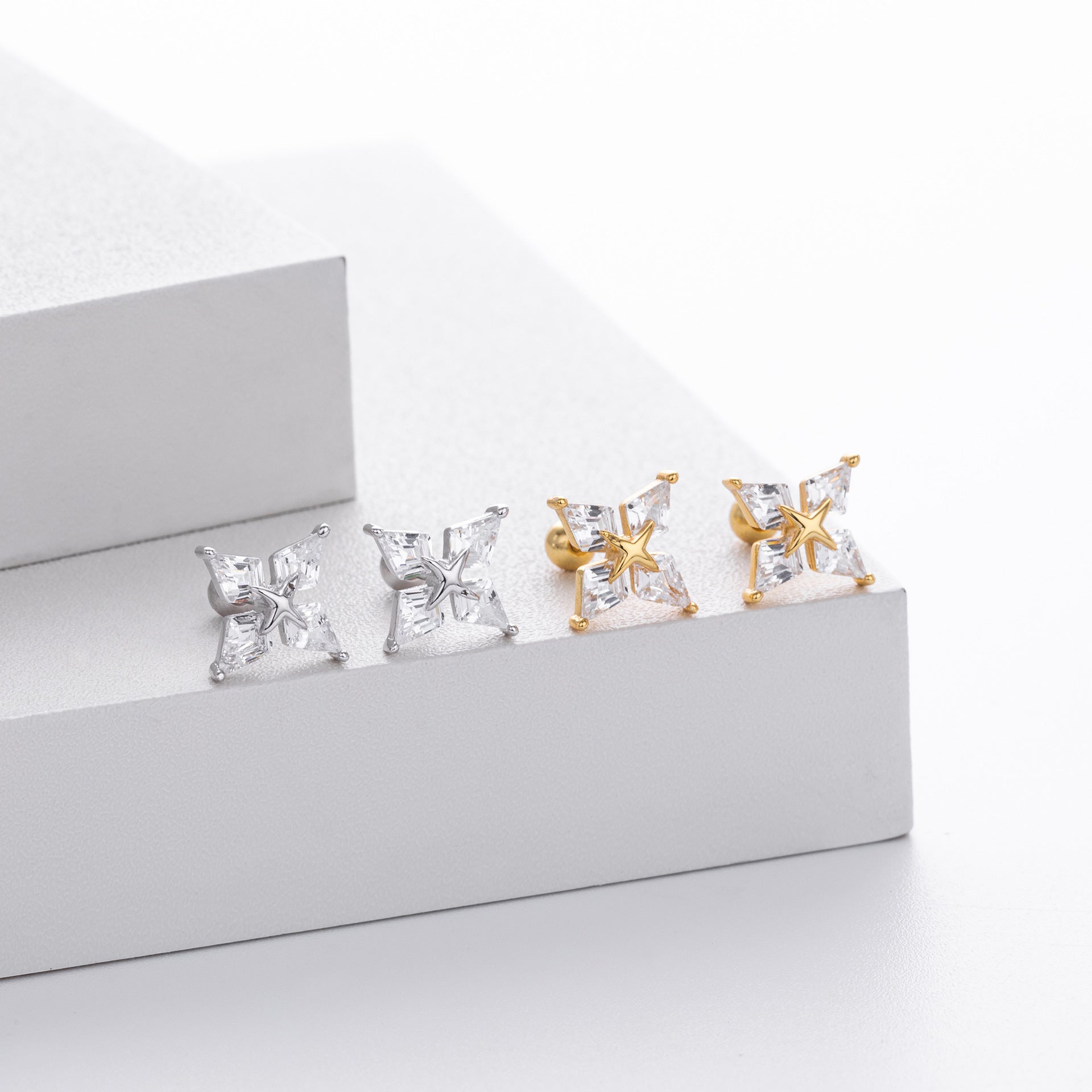 Damen Ohrstecker mit detailverliebtem, glitzerndem Sternenmotiv aus hochwertigem 925 Sterling Silber Shop Nory