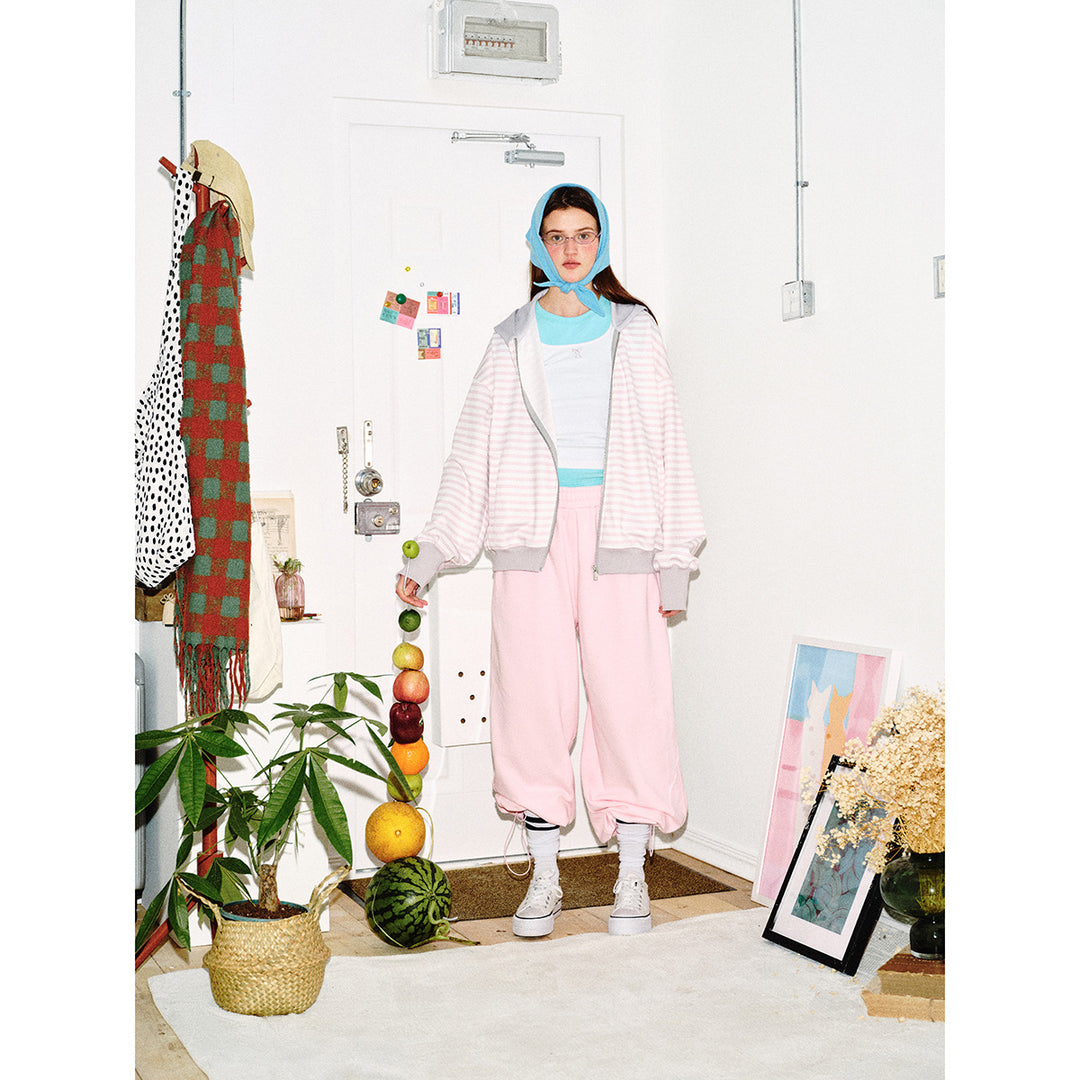 Damen Gestreifte Kapuzen-Zipjacke im Boxy‑Cut mit Rippbündchen und verdeckten Nahttaschen Shop Nory