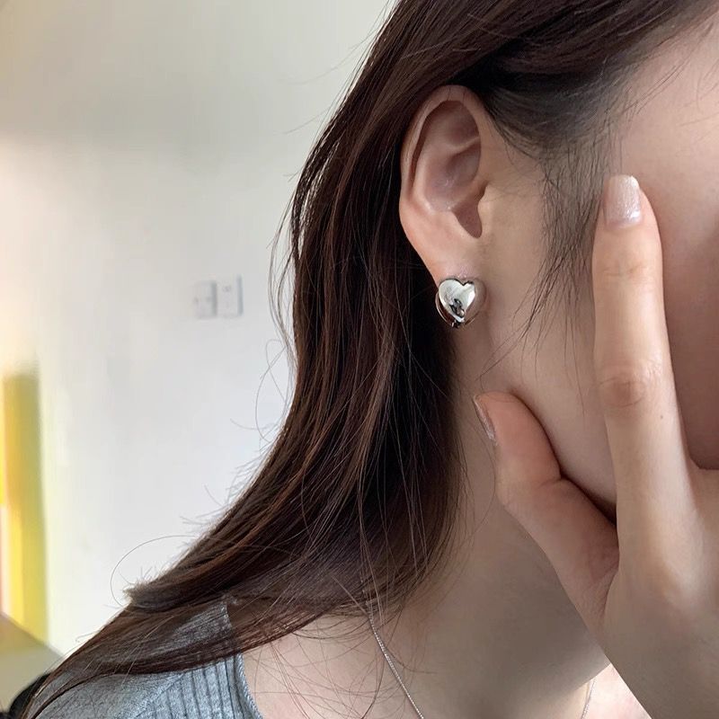 Damen Ohrstecker im Herzdesign aus hochwertigem Edelstahl Shop Nory