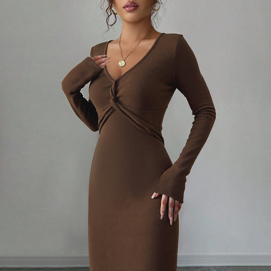 Damen geripptes Midikleid mit Twist-Detail, V-Ausschnitt und taillierter Stretch-Silhouette Shop Nory