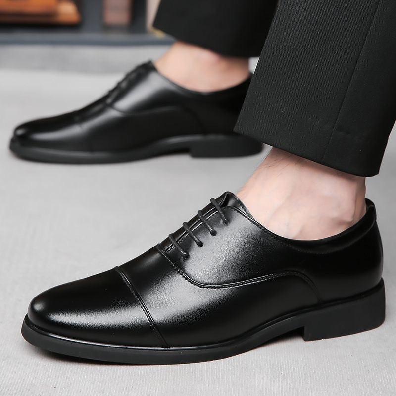 Herren Klassische Schnürschuhe aus geschmeidigem Leder mit verstärkter Sohle