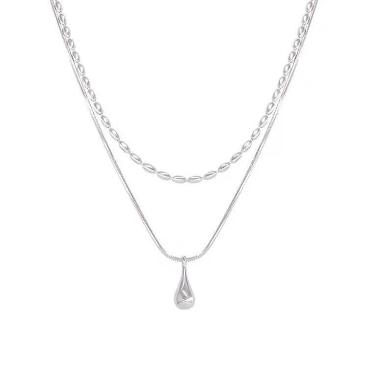 Damen Halskette mit zartem Tropfenanhänger und feiner Gliederkette Shop Nory