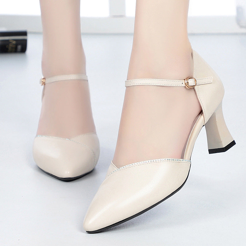 Damen schicke Pumps mit elegantem Riemen und komfortablem Blockabsatz