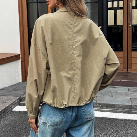 Damen Leichte Utility-Bomberjacke mit Kordelzug, Gummibündchen und aufgesetzten Taschen Shop Nory
