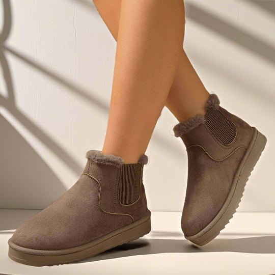 Damen Gefütterte Chelsea-Winterbooties mit elastischem Einsatz und Teddyfellfutter Shop Nory