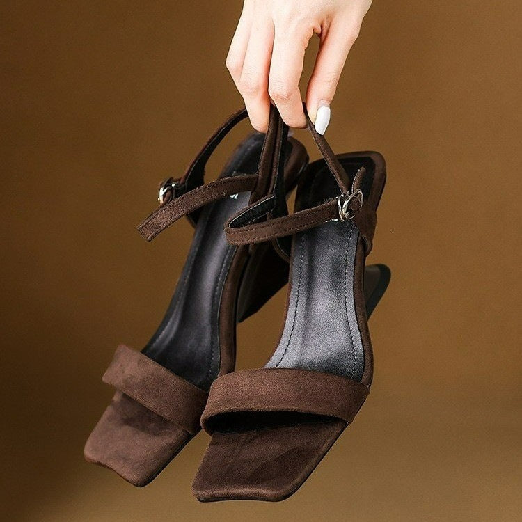 Damen Wedge-Sandalen mit verstellbarem Riemen und gepolstertem Fußbett Shopnory