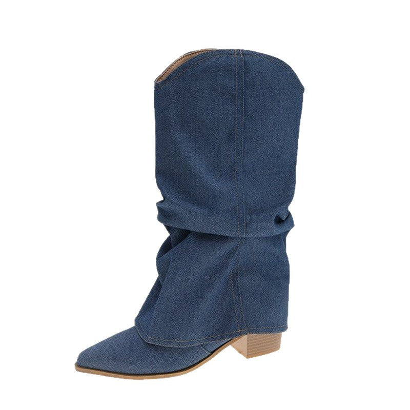 Damen Slouchy Cowboy‑Stiefel aus Denim mit spitzer Zehenform und niedrigem Blockabsatz Shop Nory