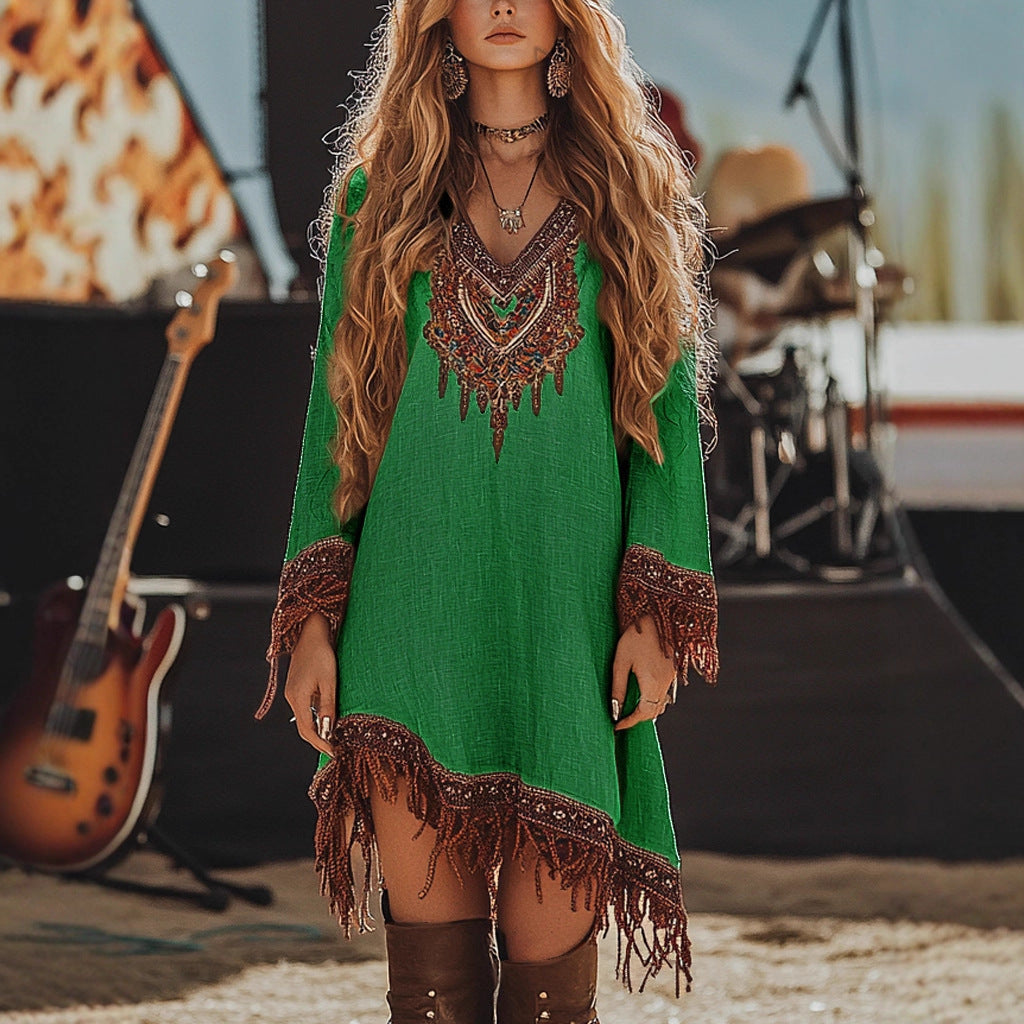 Damen Festival-Kleid mit kunstvollem Stickdesign und Fransen