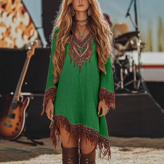 Damen Festival-Kleid mit kunstvollem Stickdesign und Fransen