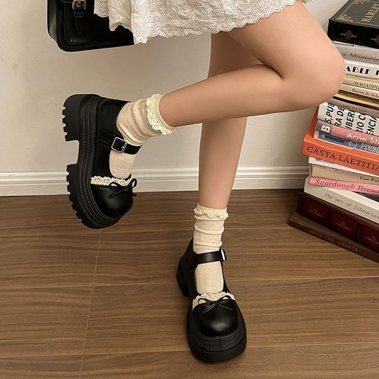 Damen Chunky Mary-Jane Plateauschuhe mit Riemen, Zierschleife und Spitzenbesatz Shop Nory
