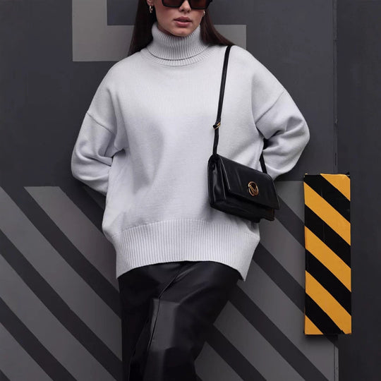 Damen Boxy-Rollkragenpullover aus feinem Feinstrick mit überschnittener Schulter Shop Nory