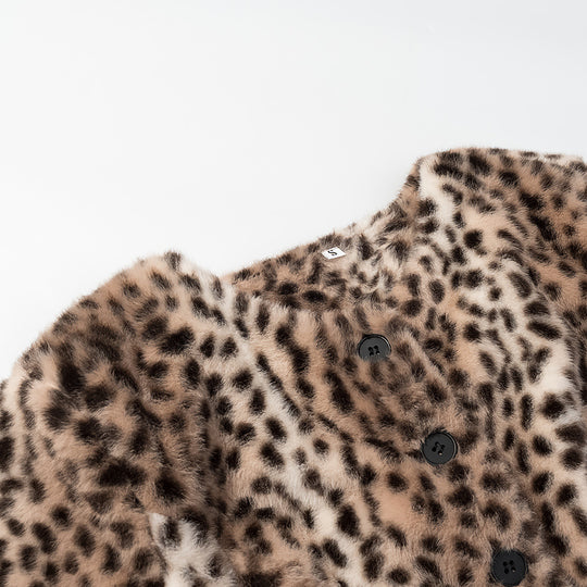 Damen Kurze Kunstfelljacke mit Leopardenmuster und Rundhalsausschnitt Shop Nory