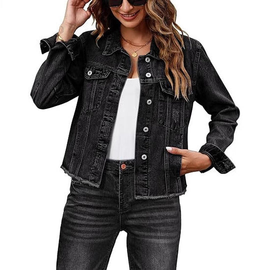Damen Kurz geschnittene Denim-Jacke mit fransigem Saum und Brusttaschen Shop Nory