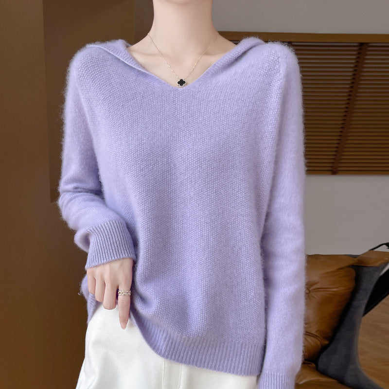 Damen Weicher Mohair‑Optik Kapuzenpullover mit V‑Ausschnitt und geripptem Saum Shop Nory