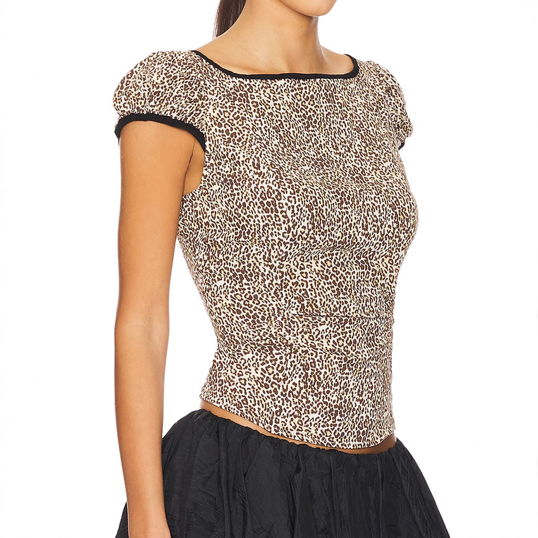 Damen Figurbetontes Cropped-Top mit Leoprint, Quadratausschnitt & Kontrastpaspel Shop Nory
