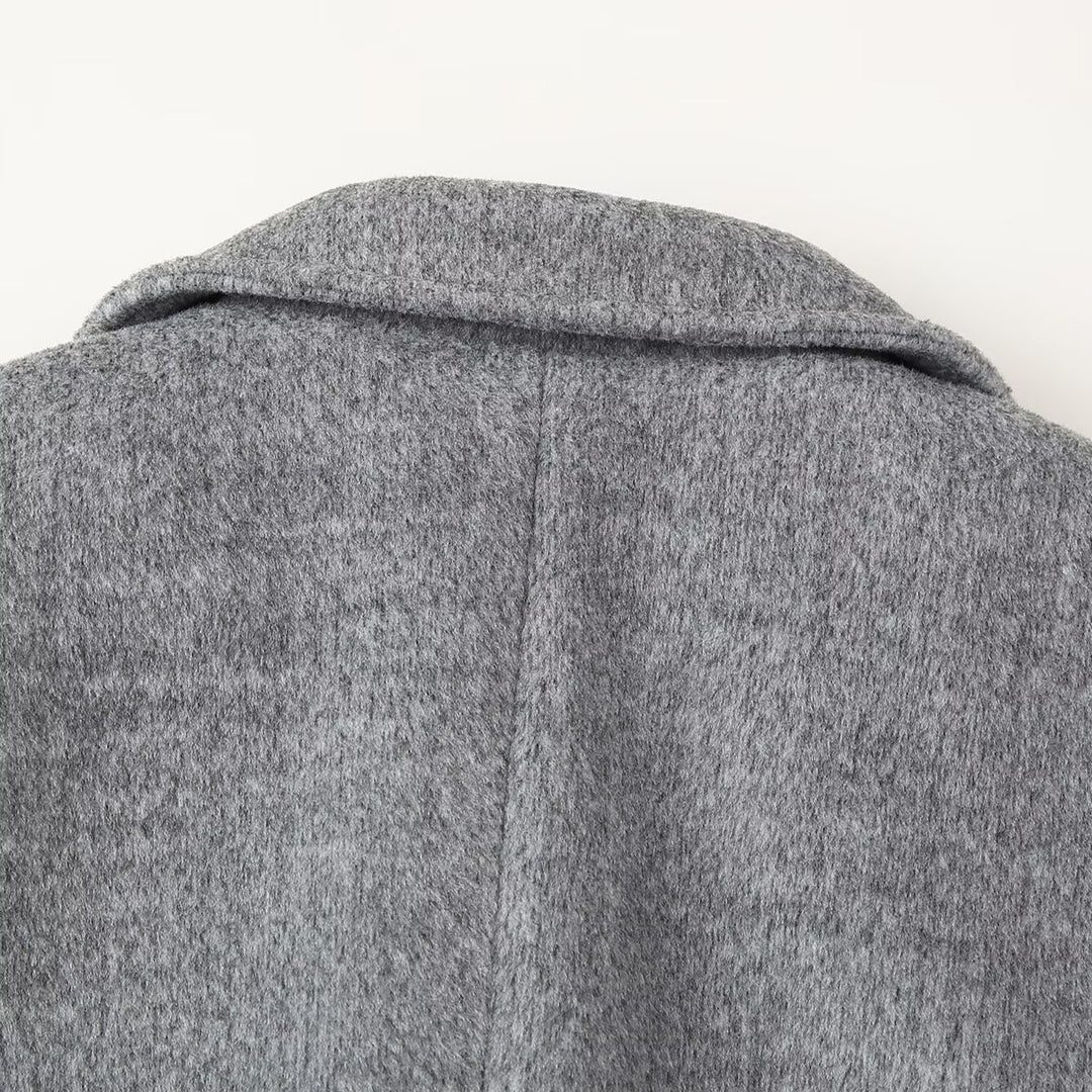 Damen Kurzblazer-Mantel aus Wollmix mit Reverskragen, Zwei-Knopf‑Verschluss und aufgesetzten Taschen Shop Nory