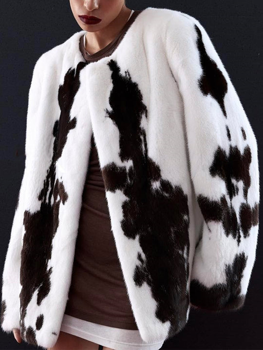 Damen Kurzmantel aus Kunstpelz mit kastiger Silhouette und Kuhfleckenmuster Shop Nory