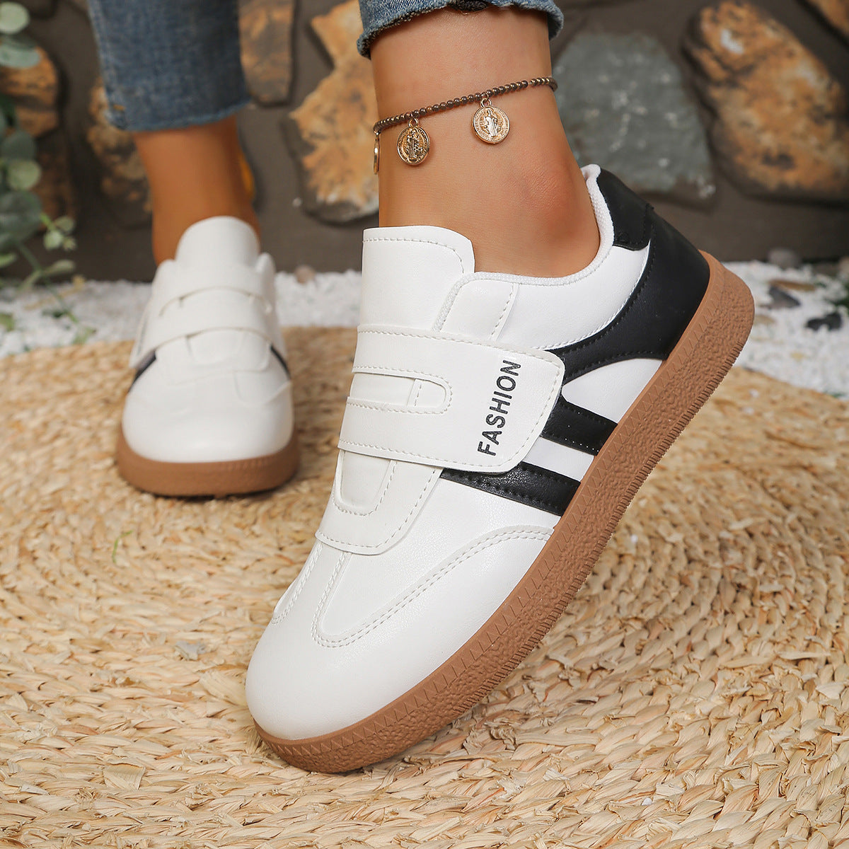 Damen Sneakers mit praktischem Klettverschluss und modischem Design
