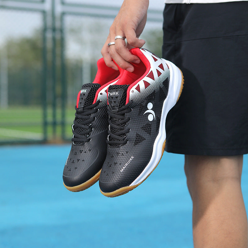 Damen Hochleistungs-Tennis-Schuhe mit dämpfendem Fußbett und atmungsaktiver Obermaterialstruktur