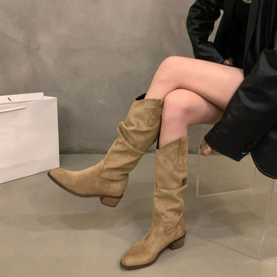 Damen Hohe Wildleder-Stiefel mit elegantem Design