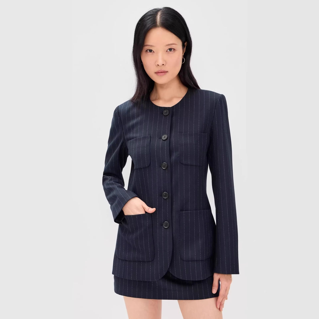 Damen Zweiteiliges Nadelstreifen-Tailoring-Set mit kragenlosem Blazer und hochgeschnittenem Minirock Shop Nory