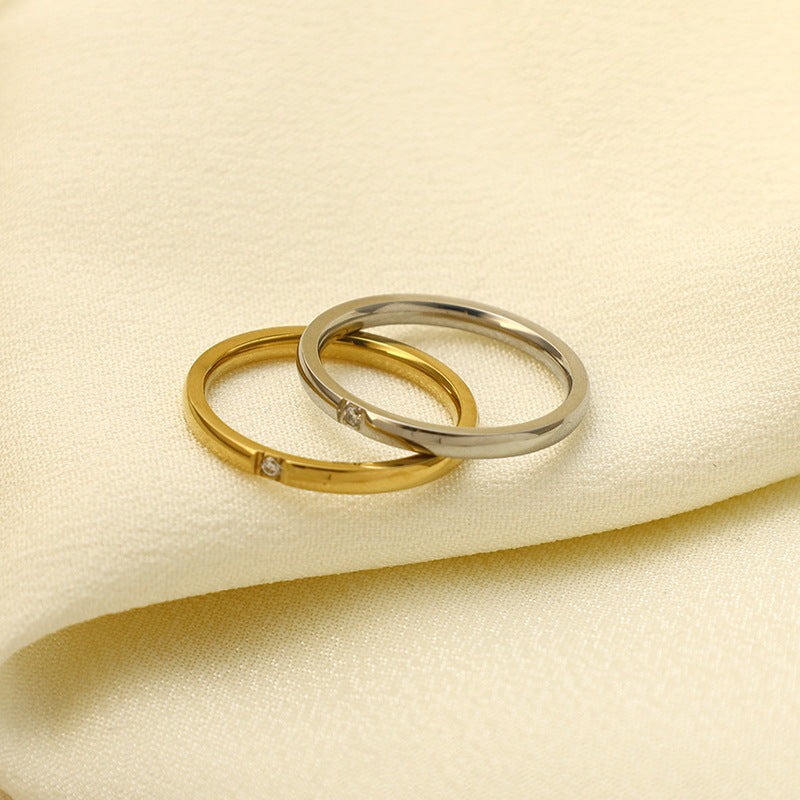 Damen Zierlicher Goldring mit funkelndem Stein Shop Nory
