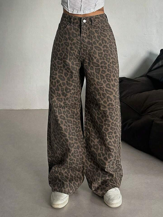 Damen Weit geschnittene Leoparden-Jeans im lässigen Stil
